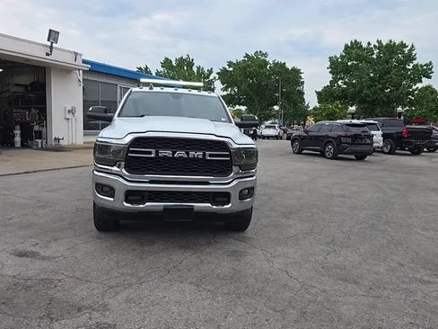 Used 2022 RAM 2500 Tradesman AWD/4WD image 9