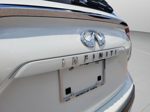 Certified 2023 INFINITI QX50 Luxe FWD image 28