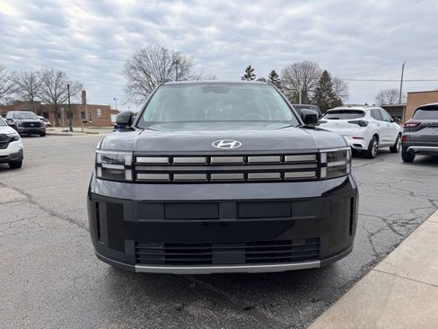 Used 2024 Hyundai Santa Fe SEL image 4