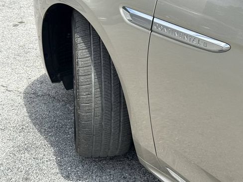 Used 2017 Lincoln Continental Reserve w/ Luxury Package AWD/4WD image 49