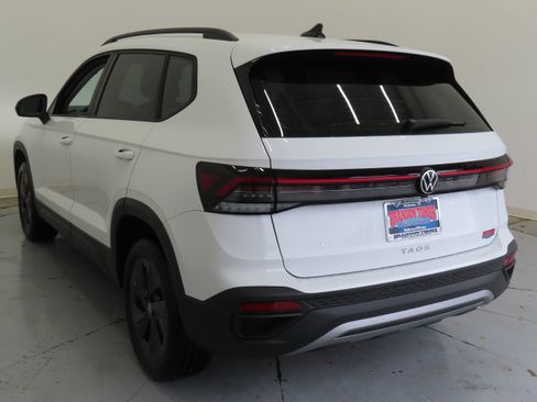 New 2026 Volkswagen Taos S FWD image 7