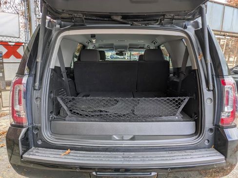 Used 2019 GMC Yukon SLE w/ Convenience Package image 11