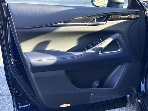 New 2026 INFINITI QX60 Sport w/ Dark Cargo Package image 15