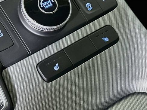 Used 2024 Hyundai Palisade SEL FWD image 22