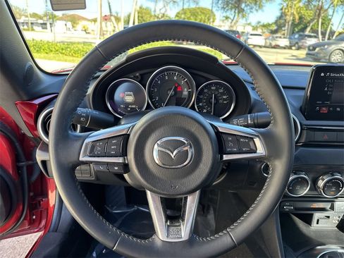Used 2022 MAZDA MX-5 Miata RF Grand Touring image 48