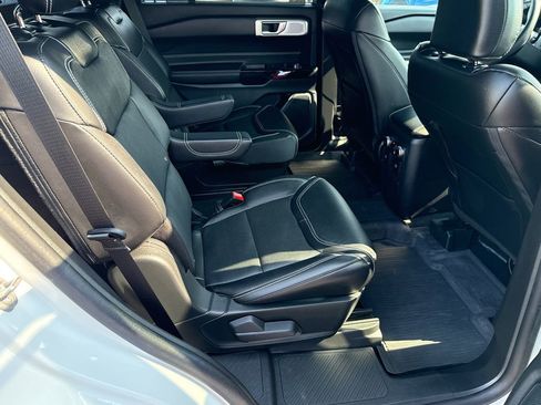 New 2024 Ford Explorer ST w/ Equipment Group 401A AWD/4WD image 15