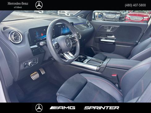 Used 2024 Mercedes-Benz GLA 35 AMG 4MATIC image 12