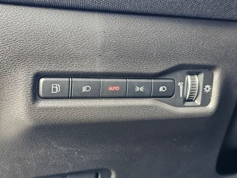 New 2026 Jeep Cherokee Laredo AWD/4WD image 13