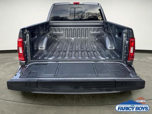 Used 2022 Ford F150 XLT w/ Equipment Group 302A High image 8