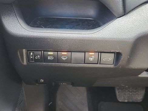 Used 2019 Toyota RAV4 XSE image 30