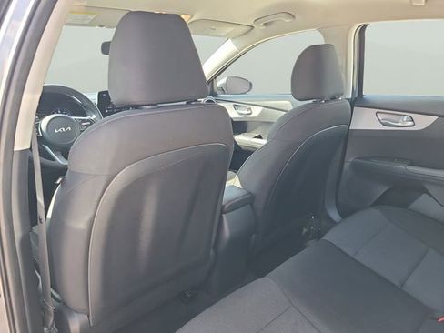Used 2024 Kia Forte LXS image 11