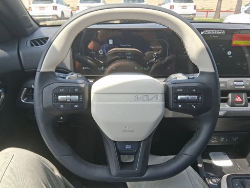 New 2026 Kia K4 GT-Line Turbo FWD image 8