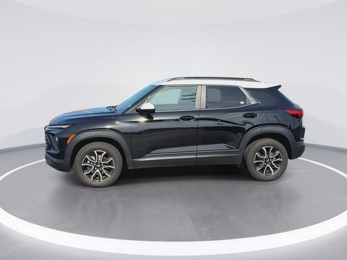 New 2025 Chevrolet TrailBlazer ACTIV w/ Driver Confidence Package AWD/4WD image 5