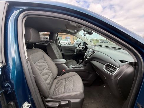 Used 2020 Chevrolet Equinox LT FWD image 29