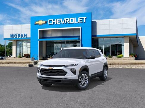 New 2026 Chevrolet TrailBlazer LS w/ LS Convenience Package FWD image 8