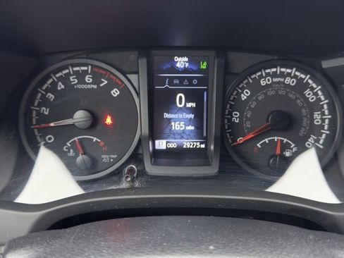 Used 2022 Toyota Tacoma SR image 17