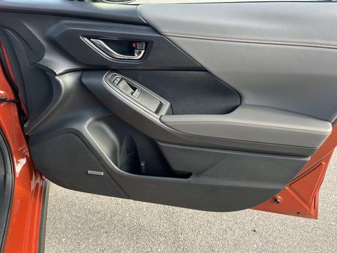 Used 2025 Subaru Crosstrek 2.5i Limited w/ Crosstrek Mirror Package AWD/4WD image 24