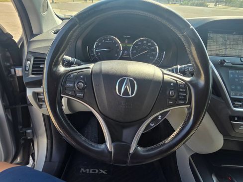 Used 2019 Acura MDX w/ Technology Package FWD image 11