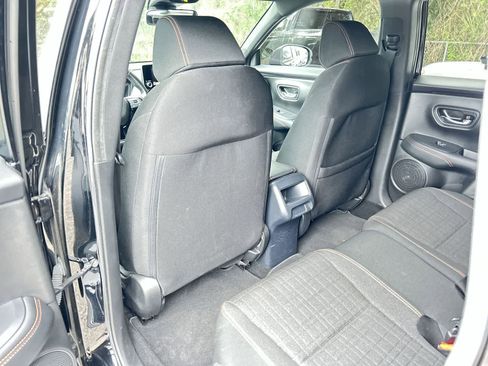 Used 2023 Honda HR-V Sport image 12