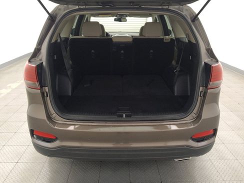 Used 2019 Kia Sorento FWD w/ LX Convenience Package image 29