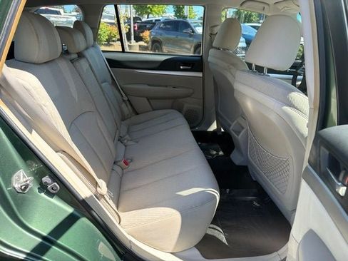 Used 2012 Subaru Outback 2.5i AWD/4WD image 12