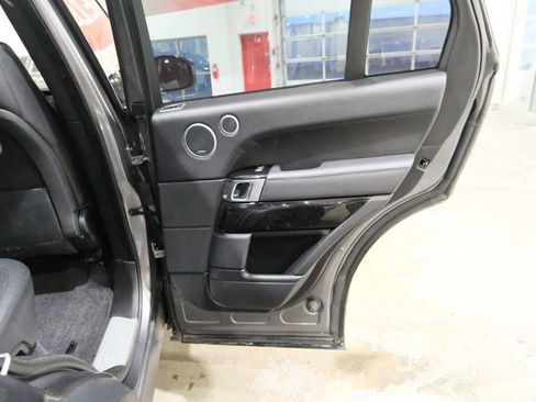 Used 2017 Land Rover Range Rover Supercharged AWD/4WD image 27