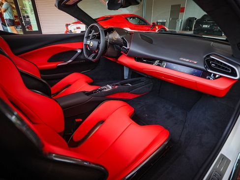 Certified 2025 Ferrari 296 GTS RWD image 37