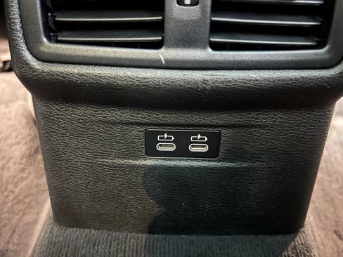 Used 2018 BMW X1 xDrive28i w/ Premium Package AWD/4WD image 25