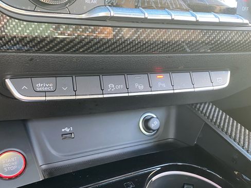 Used 2021 Audi RS 5 image 30