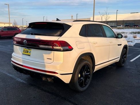 New 2026 Volkswagen Atlas Cross Sport SEL R-Line image 6