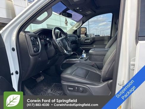 Used 2022 Chevrolet Silverado 2500 LTZ w/ LTZ Plus Package image 12