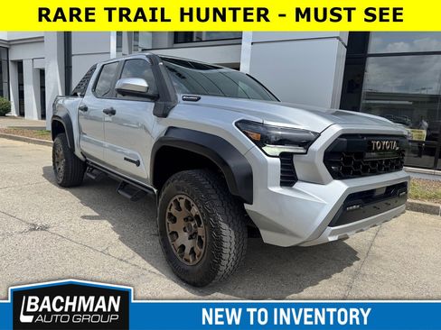 Used 2024 Toyota Tacoma 4x4 Double Cab Hybrid image 1