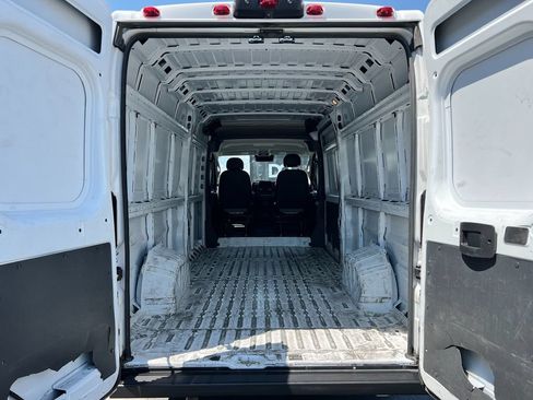 Used 2023 RAM ProMaster 3500 FWD image 21