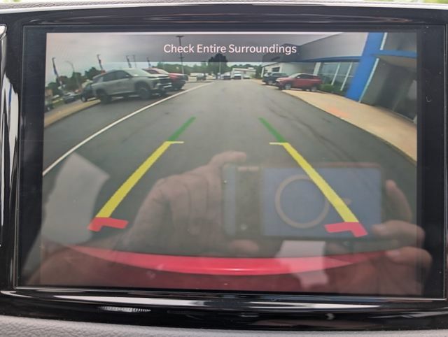 Used 2023 Chrysler Pacifica Touring-L FWD image 26