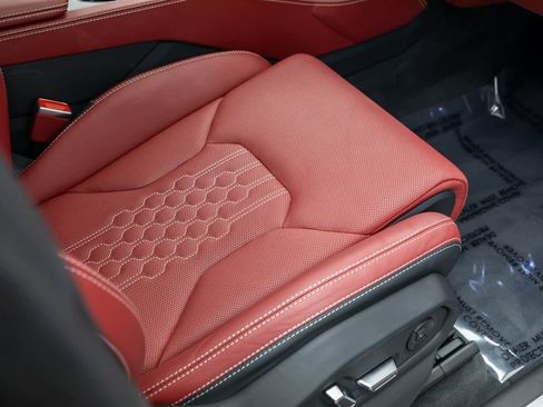 Used 2023 Lamborghini Urus S image 57