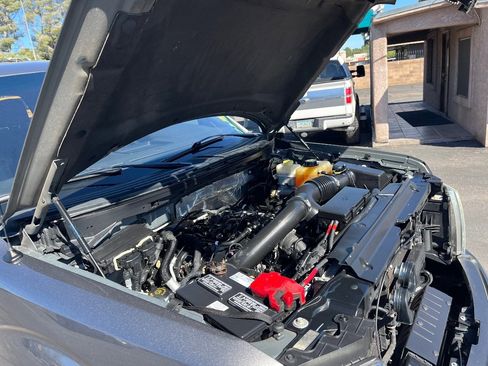 Used 2014 Ford F150 XLT w/ XLT Chrome Package image 35