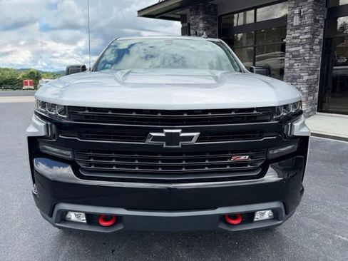 Used 2020 Chevrolet Silverado 1500 LT Trail Boss AWD/4WD image 3