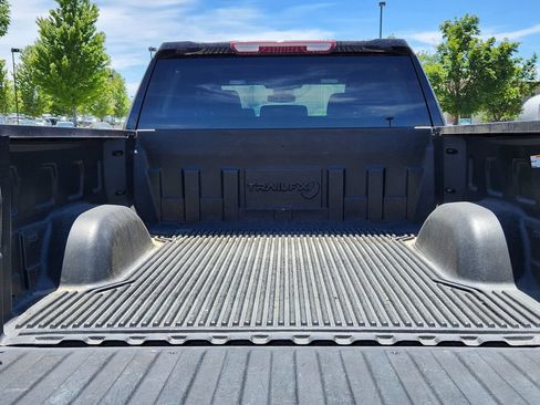Used 2025 Chevrolet Silverado 1500 LT AWD/4WD image 13