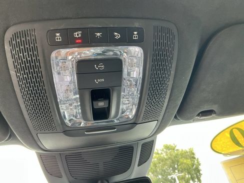 Used 2020 Mercedes-Benz GLS 580 4MATIC image 28