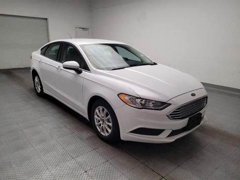 Used 2017 Ford Fusion S FWD image 13