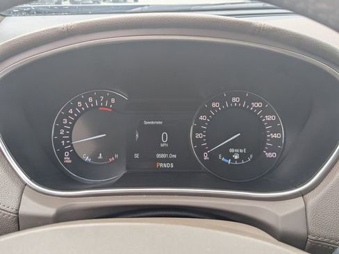 Used 2017 Lincoln MKX Reserve image 13