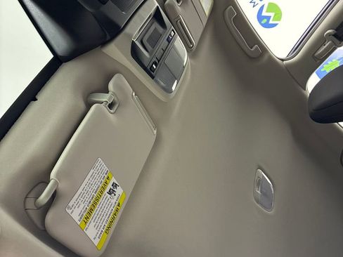 Certified 2025 Subaru Crosstrek 2.0i Premium w/ Crosstrek Mirror Package image 31