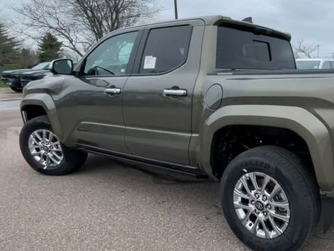 New 2026 Toyota Tacoma Limited AWD/4WD image 4