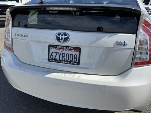 Used 2013 Toyota Prius Two image 10