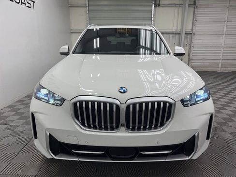 Used 2024 BMW X5 sDrive40i w/ Premium Package RWD image 9