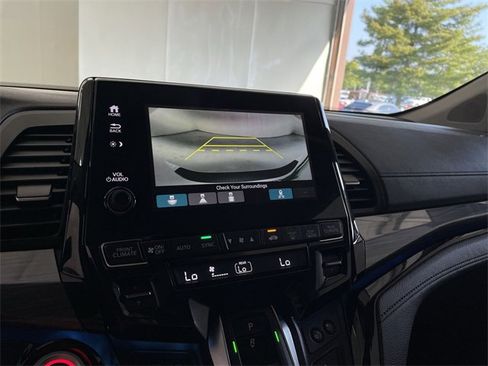Used 2023 Honda Odyssey Elite image 28