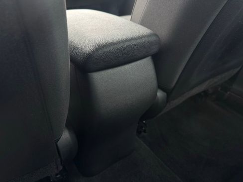 Used 2024 Kia Forte LXS w/ LXS Technology Package image 19