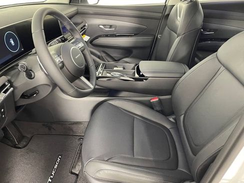 New 2026 Hyundai Tucson Limited AWD/4WD image 2