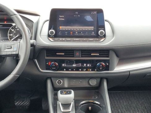 Certified 2023 Nissan Rogue SV w/ SV Premium B Package image 24