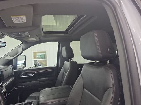 Used 2025 Chevrolet Silverado 3500 LTZ w/ LTZ Plus Package AWD/4WD image 21